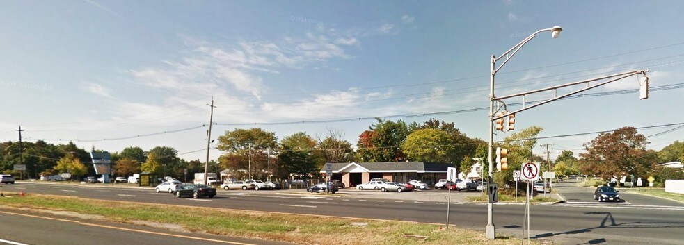 Primary Photo Of 3300 Us Highway 9, Old Bridge Auto Repair For Lease