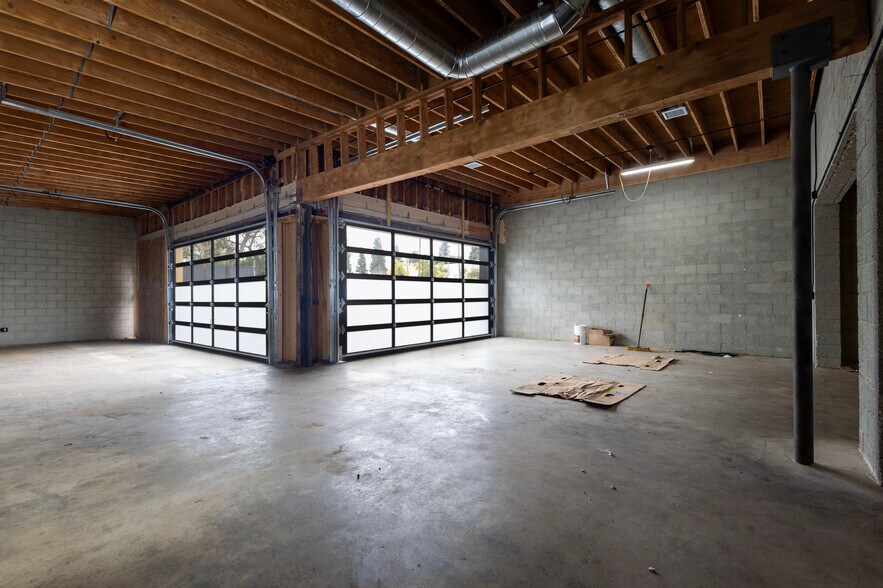 More Photos Of 8651-8655 Washington Blvd, Los Angeles Auto Repair For Lease