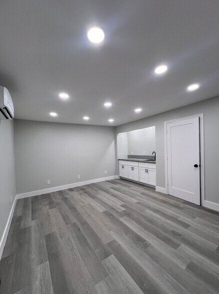 More Photos Of 2209 Highway 3, Dickinson Office Residential For Sale