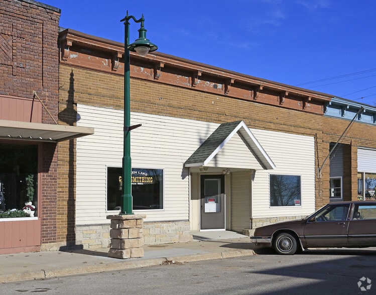 Primary Photo Of 116 Manitoba St, Spicer Storefront For Sale