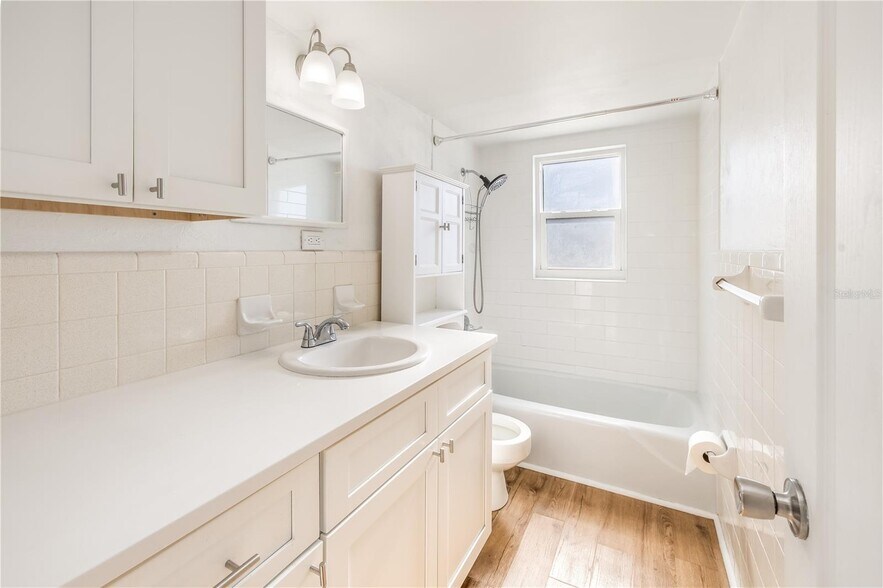 More Photos Of 212 S Daytona Ave, Flagler Beach General Retail For Lease