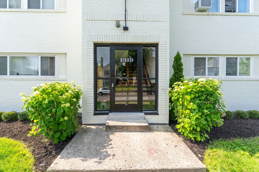 More Photos Of 1309 Fair Ave, Columbus Apartments For Sale