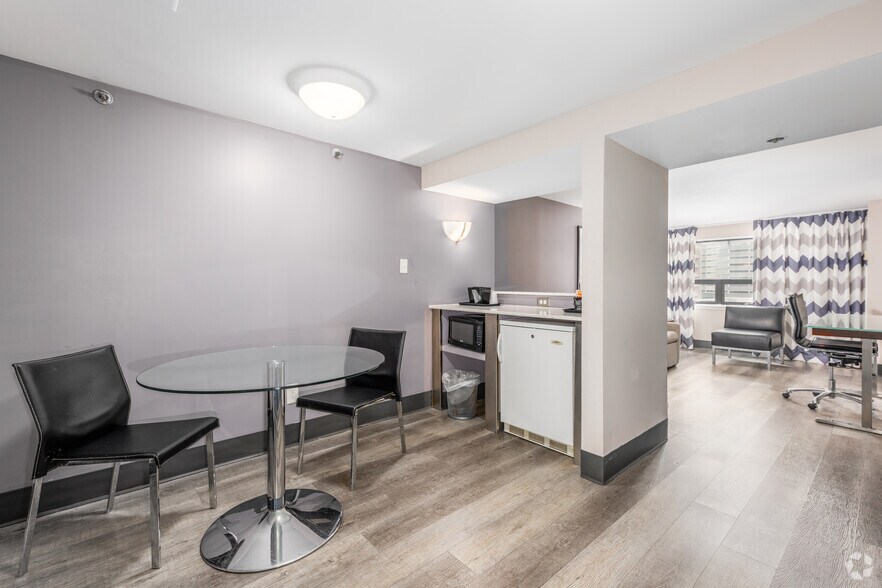 More Photos Of 120 E Lombard St, Baltimore Hotel For Sale