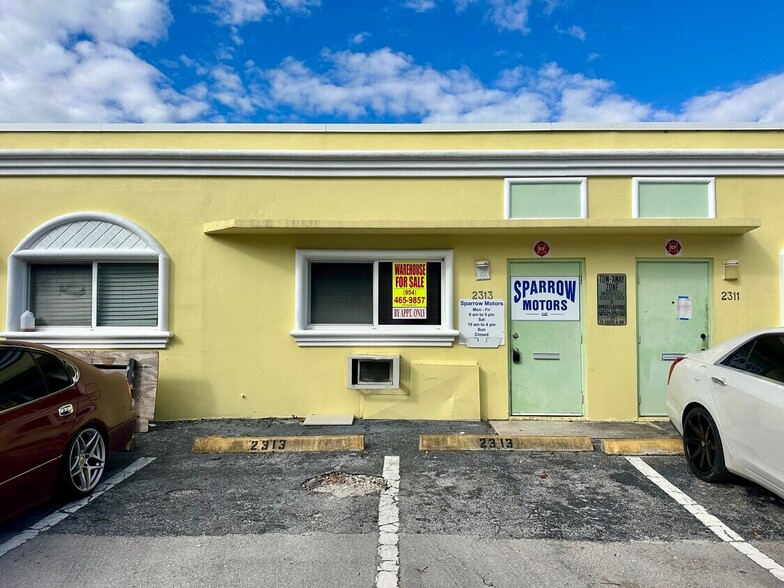 Primary Photo Of 2301-2325 NW 30th St, Oakland Park Warehouse For Sale