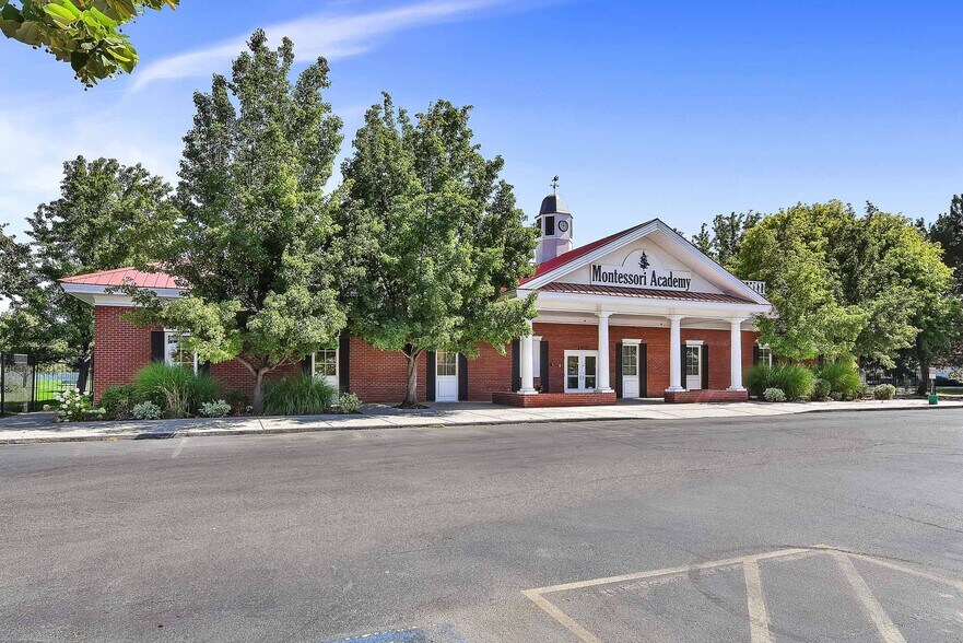 More Photos Of 1400 N Park Ln, Eagle Schools For Sale