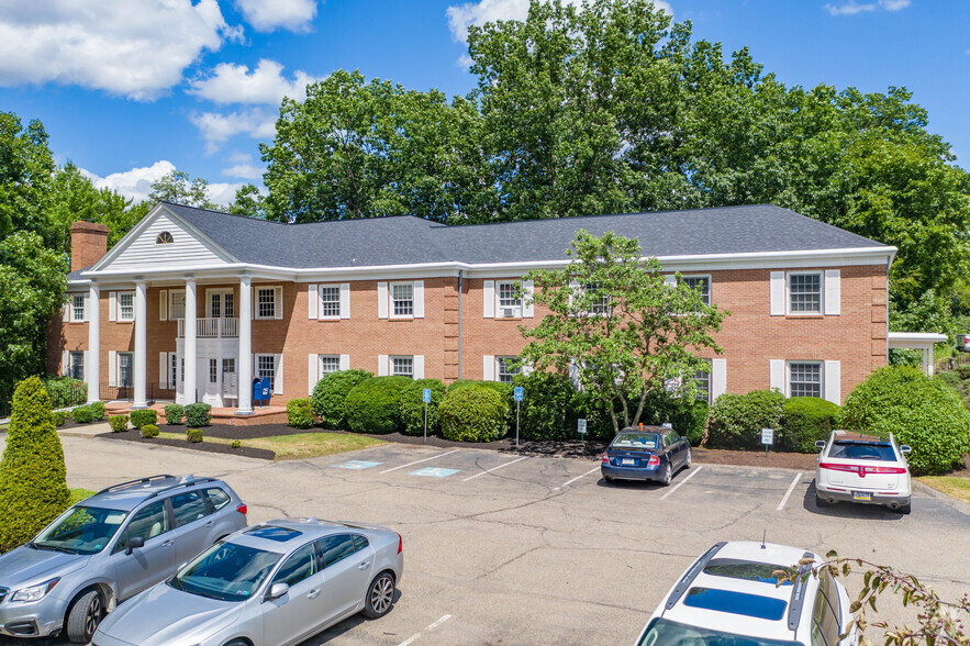 Primary Photo Of 1 Williamsburg Pl, Warrendale Office For Lease