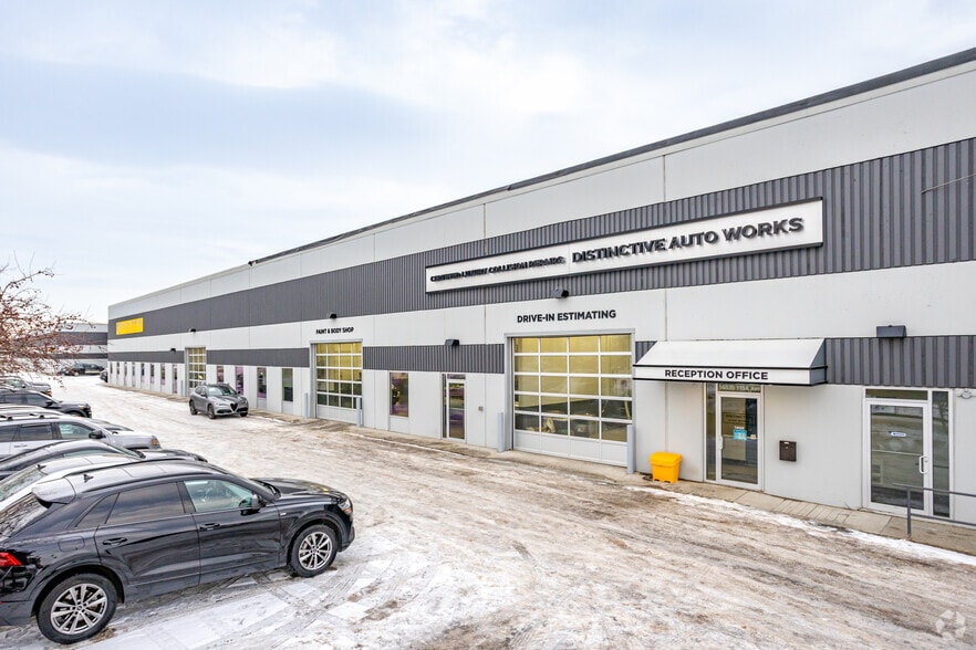 Primary Photo Of 15403-15535 115A Av NW, Edmonton Warehouse For Lease