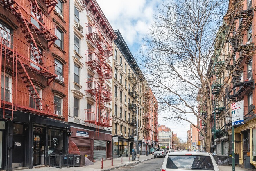 More Photos Of 135-137 Eldridge St, New York Apartments For Sale