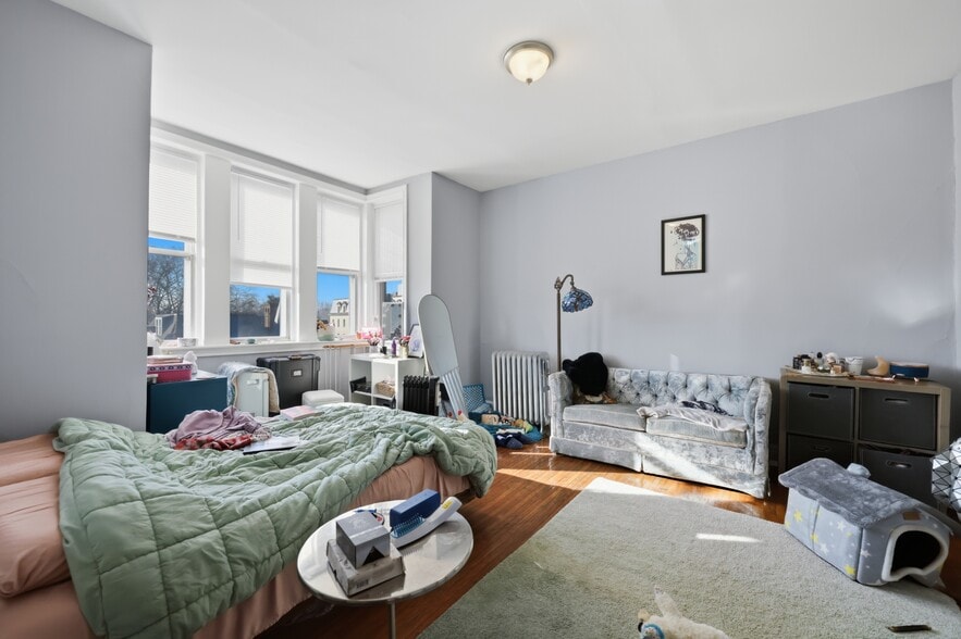 More Photos Of 409-413 S 42nd St, Philadelphia Apartments For Sale