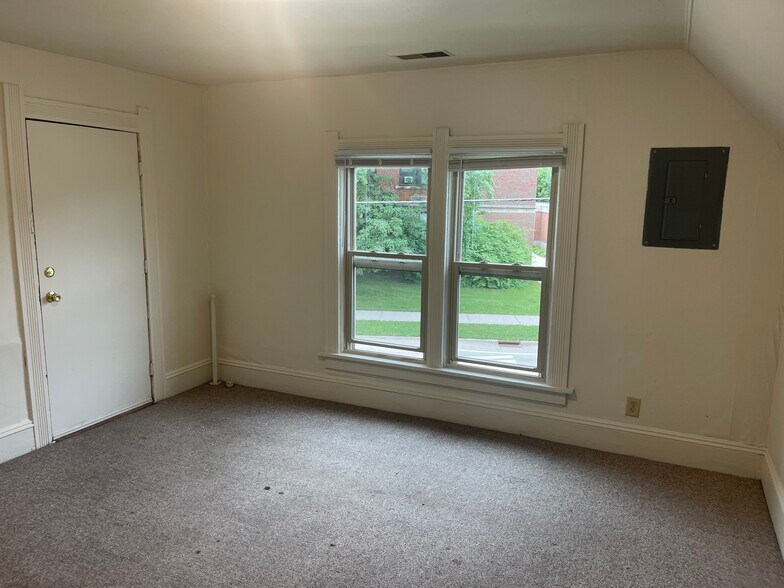 More Photos Of , Oshkosh Multifamily For Sale