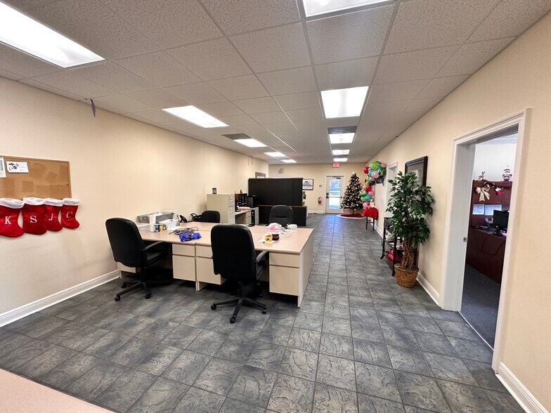 More Photos Of 4509 Hospital St, Pascagoula Office For Sale