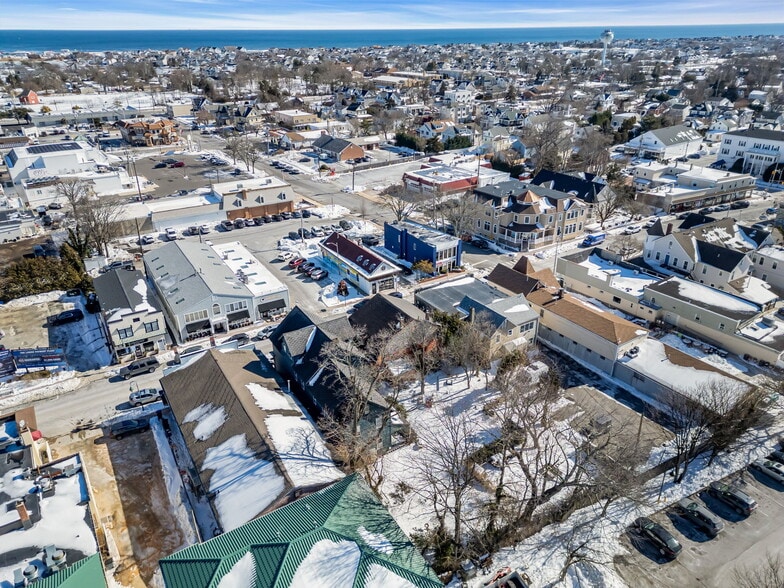 More Photos Of 523-525 Bay Ave, Point Pleasant Beach Storefront Retail Residential For Sale