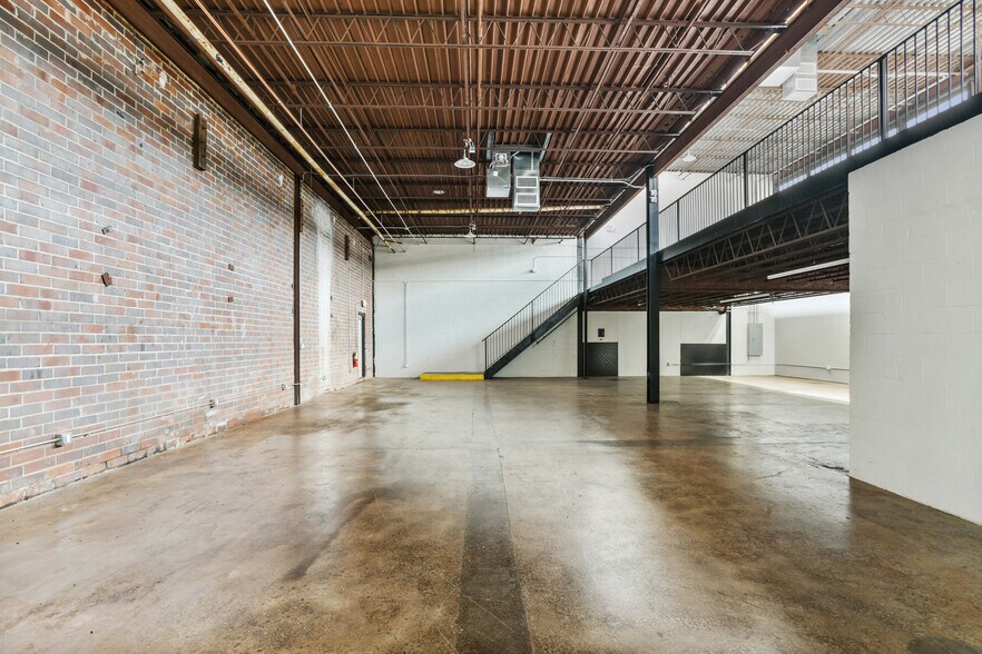 More Photos Of 1429 Fairmont Ave NW, Atlanta Office For Lease