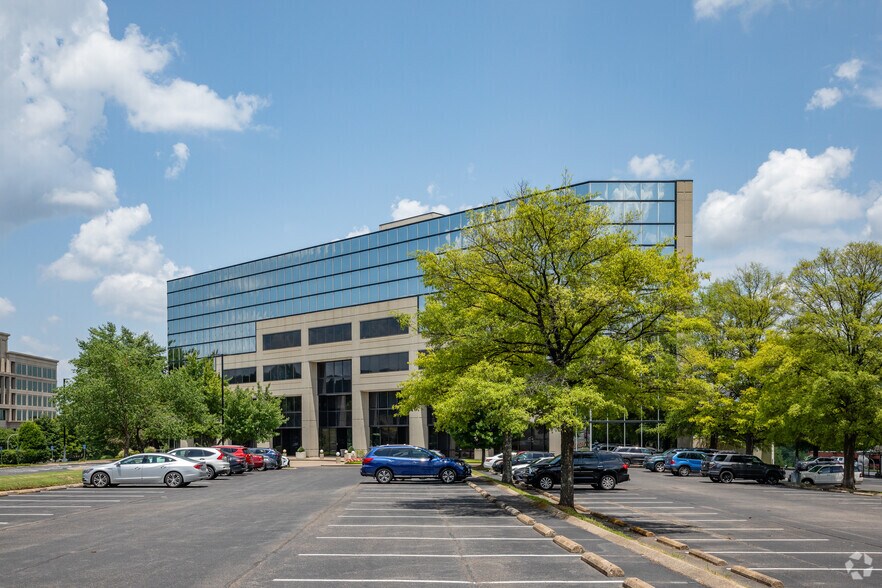 More Photos Of 15 Century Blvd, Nashville Office For Lease