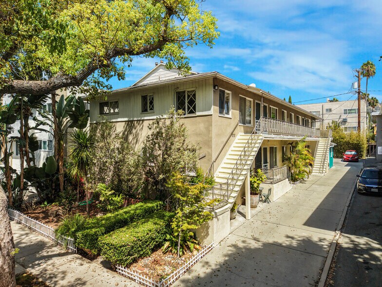 Primary Photo Of 7627 Hampton Ave, Los Angeles Apartments For Sale