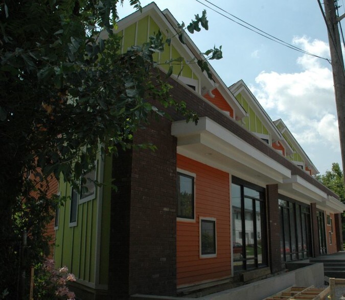 More Photos Of 427 S College Ave, Indianapolis Apartments For Lease