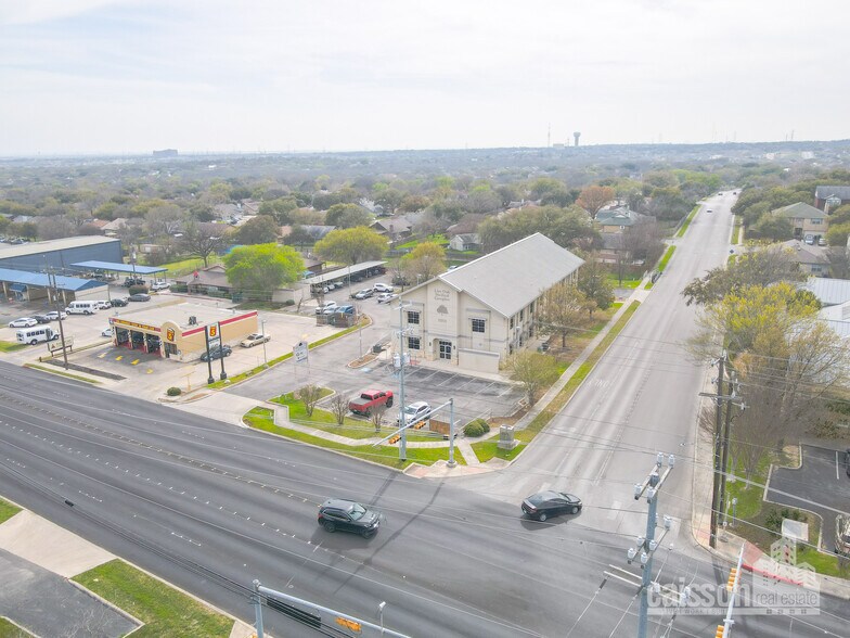 More Photos Of 11515 Toepperwein Rd, San Antonio Medical For Lease