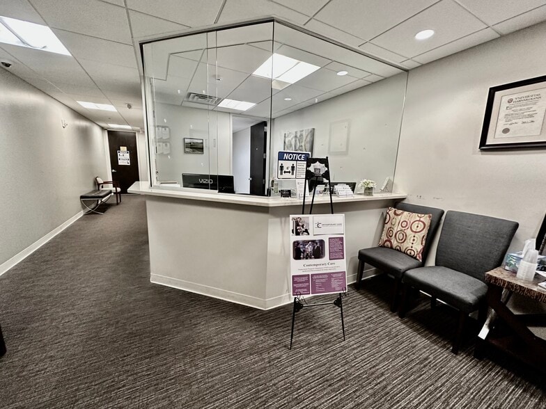 More Photos Of 81 Holly Hill Ln, Greenwich Office For Lease