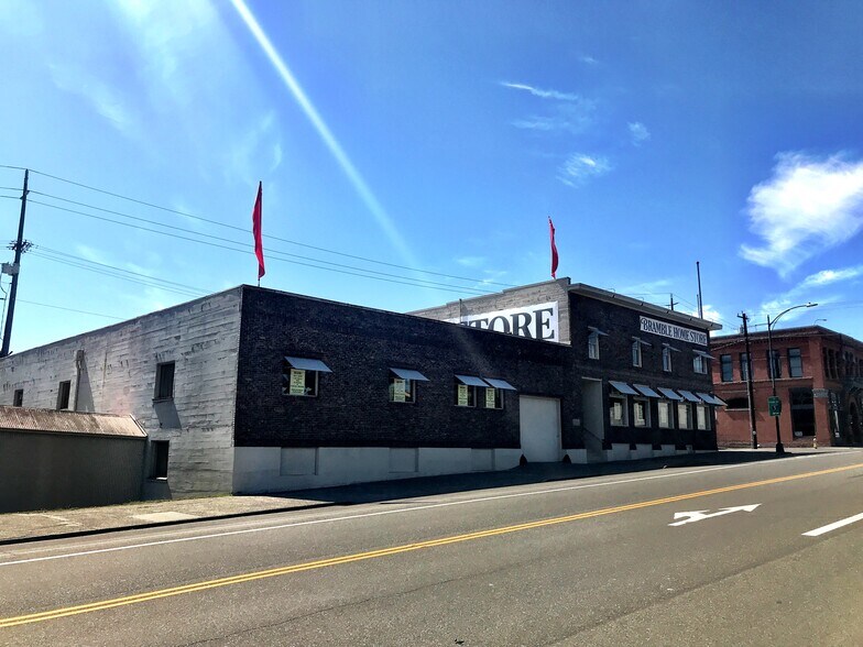 More Photos Of 3210 Hewitt Ave, Everett Freestanding For Sale