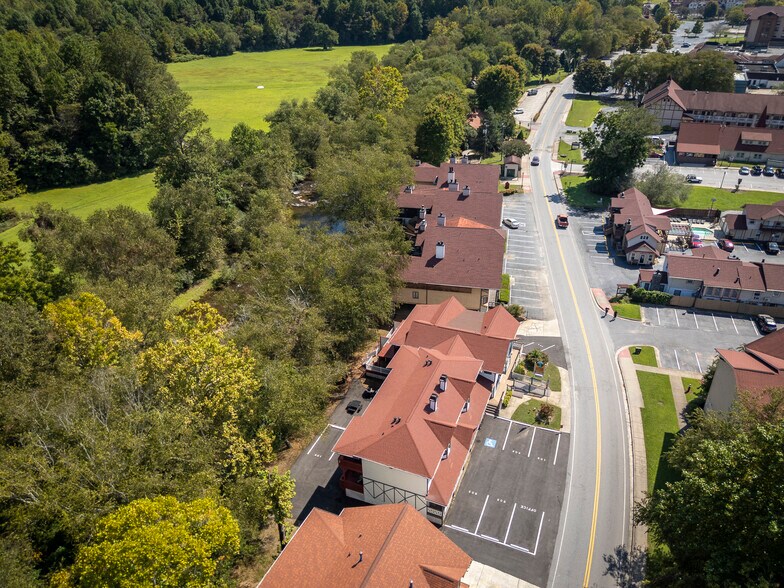 More Photos Of 892 Edelweiss Strasse, Helen Hotel For Sale
