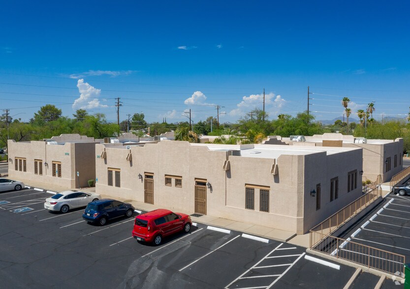 Primary Photo Of 2802-2810 N Alvernon Way, Tucson Office For Lease
