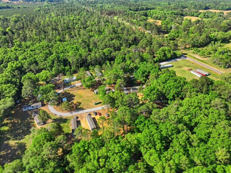 More Photos Of 916 S County Line Rd, Albany Manufactured Housing Mobile Home Park For Sale