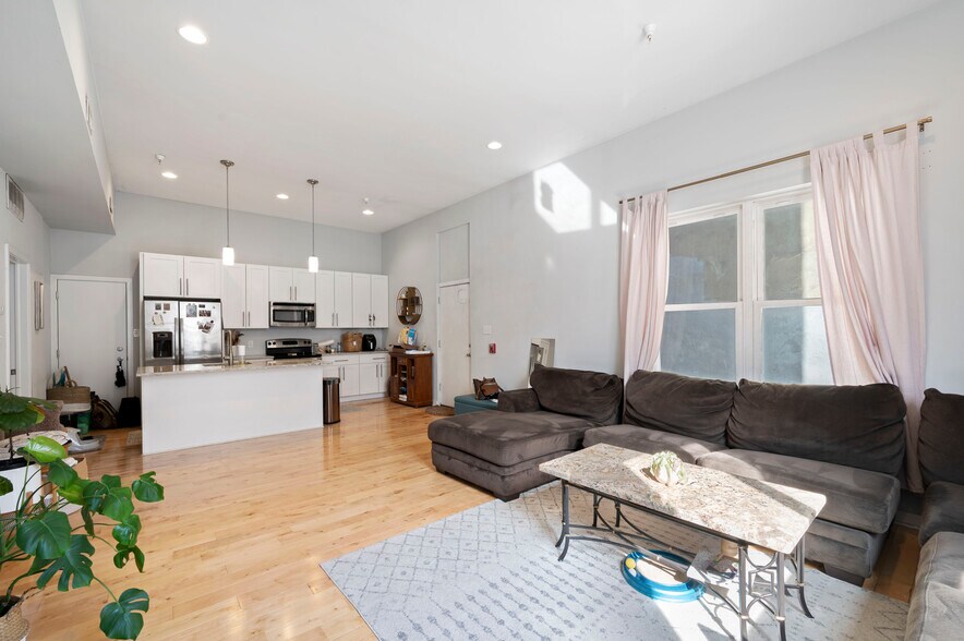 More Photos Of , Philadelphia Multifamily For Sale