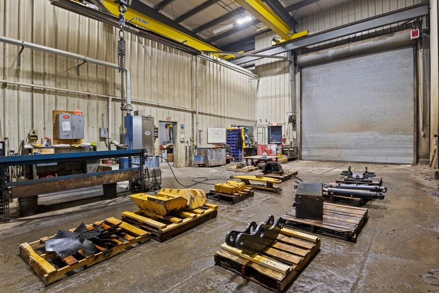 More Photos Of 9 Grimes St, Buffalo Industrial For Sale