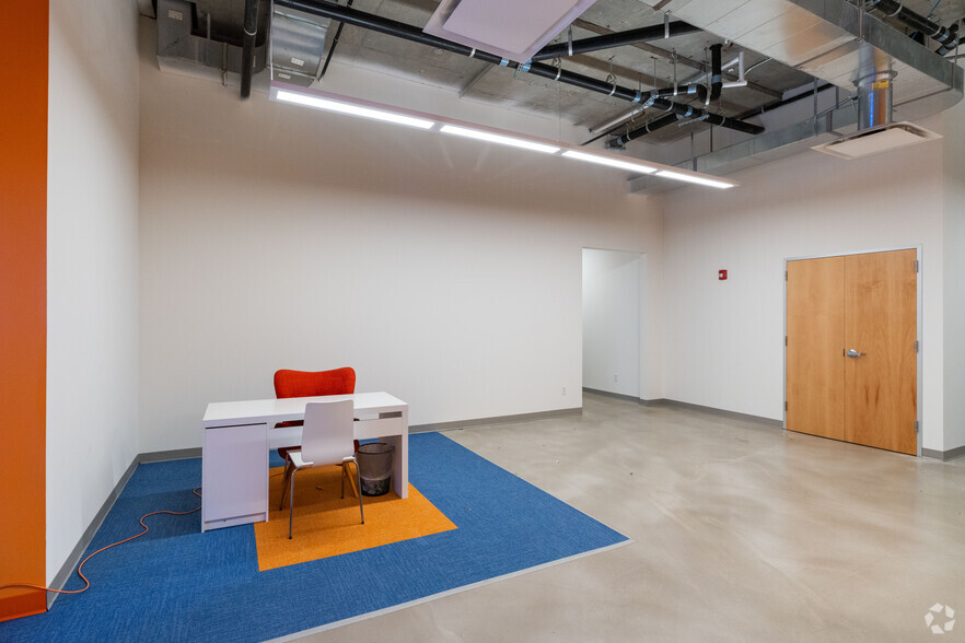 More Photos Of 388 Bridge St, Brooklyn Apartments For Lease