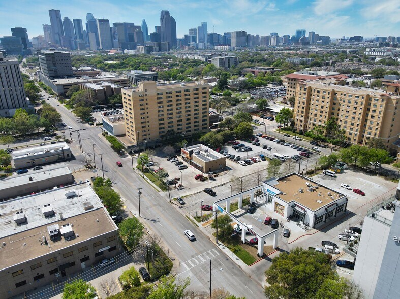 More Photos Of 3921 Gaston Ave, Dallas Bank For Sale