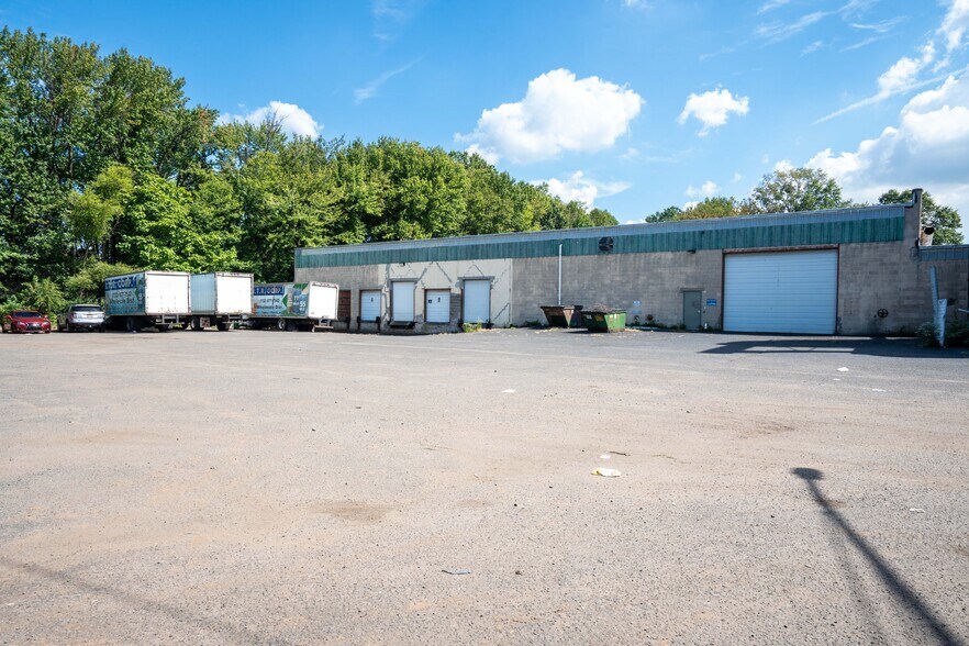 More Photos Of 15 Harmich Rd, South Plainfield Manufacturing For Sale