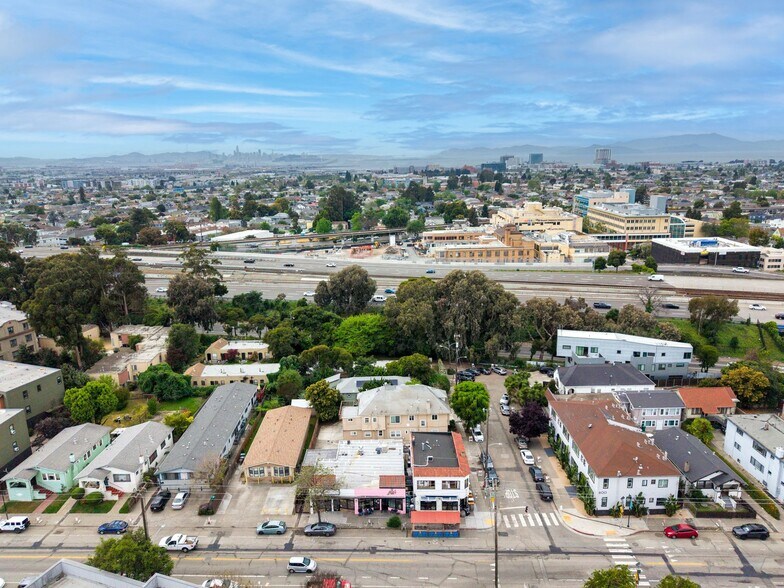 More Photos Of 4935 Shattuck Ave, Oakland Freestanding For Sale