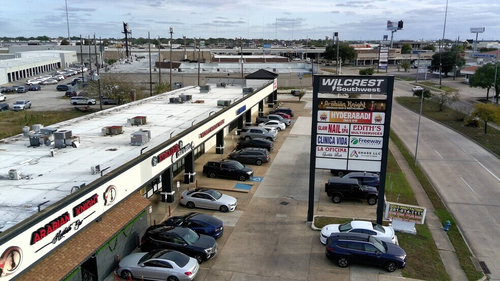 Primary Photo Of 11555 S Wilcrest Dr, Houston Storefront For Lease