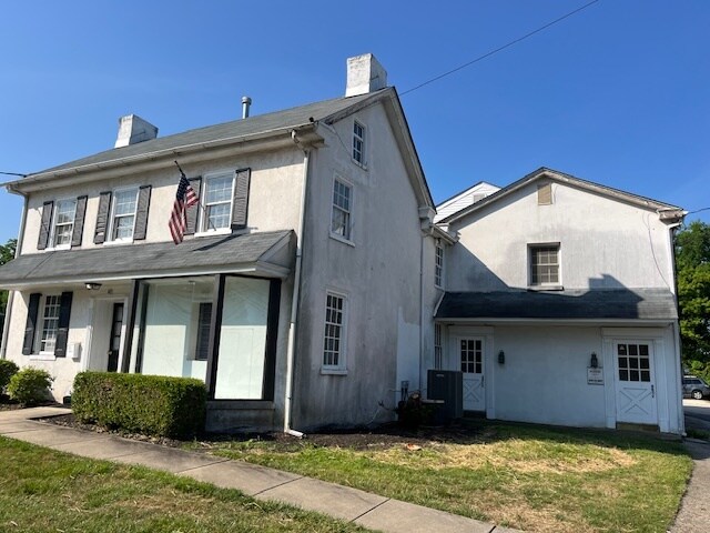 More Photos Of 462 Germantown Pike, Lafayette Hill Office For Lease