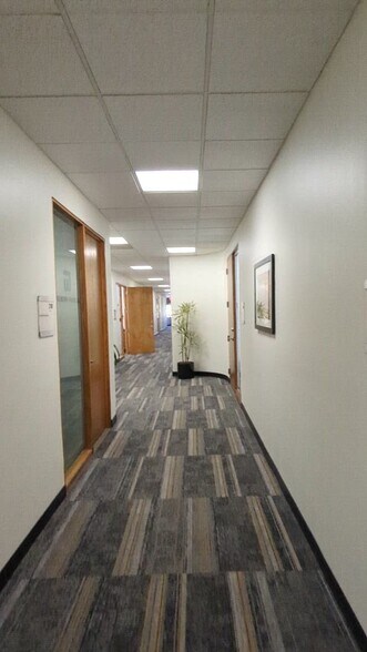 More Photos Of 5225 N Central Ave, Phoenix Office For Lease