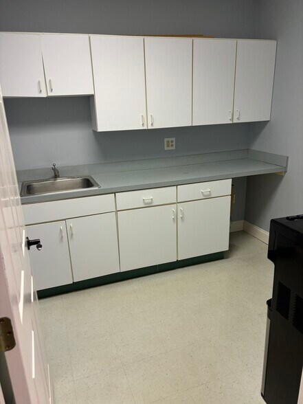 More Photos Of 20 Craigtown Rd, Port Deposit Medical For Lease