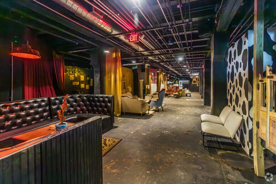 More Photos Of 409 S Main St, Memphis General Retail For Sale