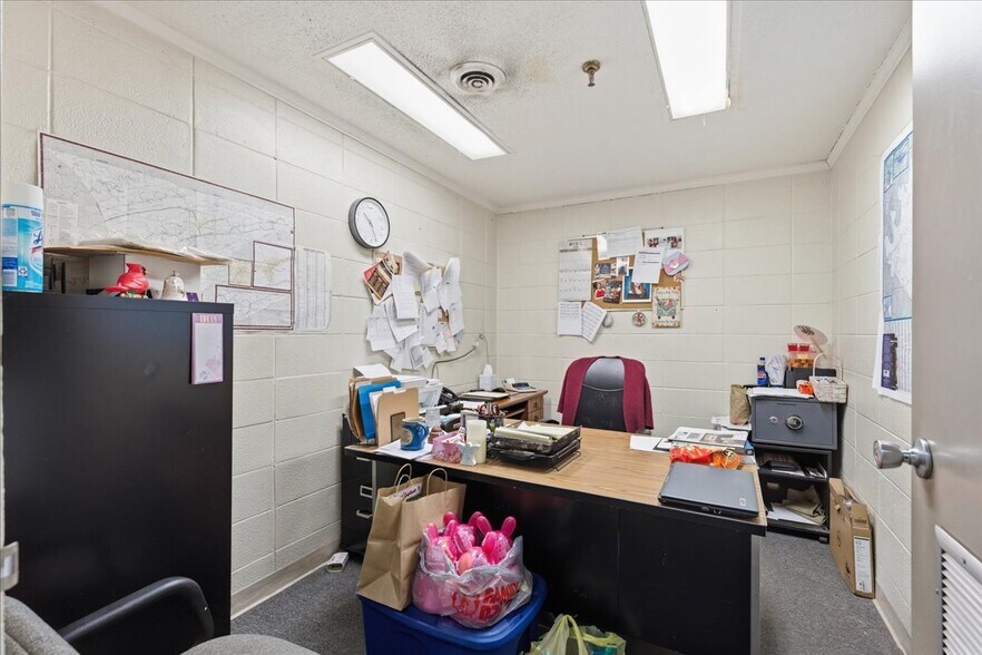 More Photos Of 1609 W 1st North St, Morristown Loft Creative Space For Sale