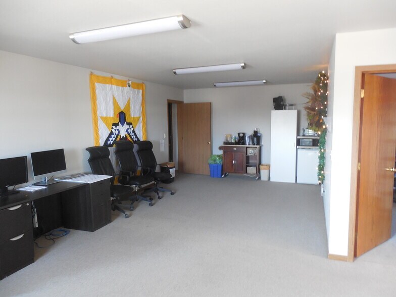 More Photos Of 7875 Black Hawk Rd, Black Hawk Flex For Sale