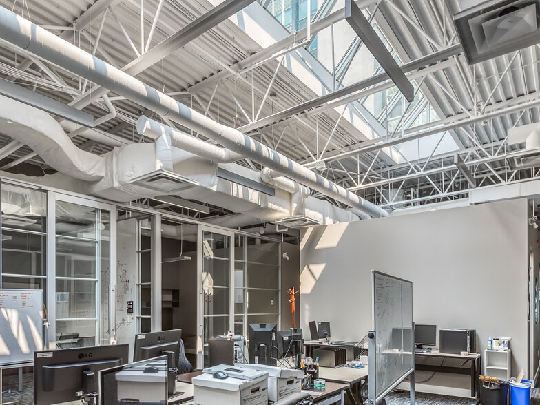 More Photos Of 718 8th Ave SW, Calgary Office For Sale