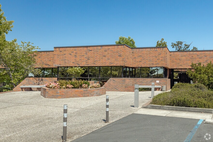 More Photos Of 6600 Mercy Ct, Fair Oaks Medical For Sale