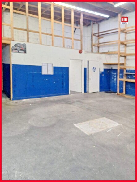 More Photos Of 10702 Magnolia Blvd, North Hollywood Auto Repair For Lease