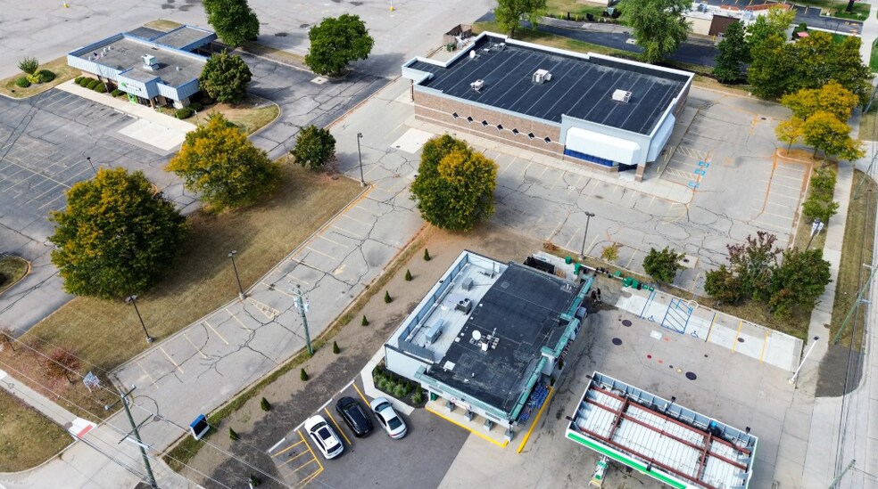 More Photos Of 51037 Van Dyke Ave, Shelby Township Drugstore For Sale