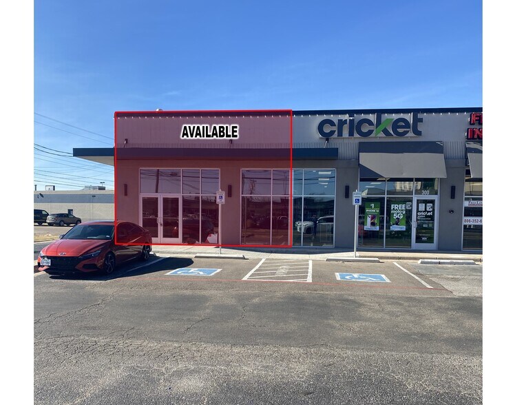 More Photos Of 2300 S Georgia, Amarillo Restaurant For Lease