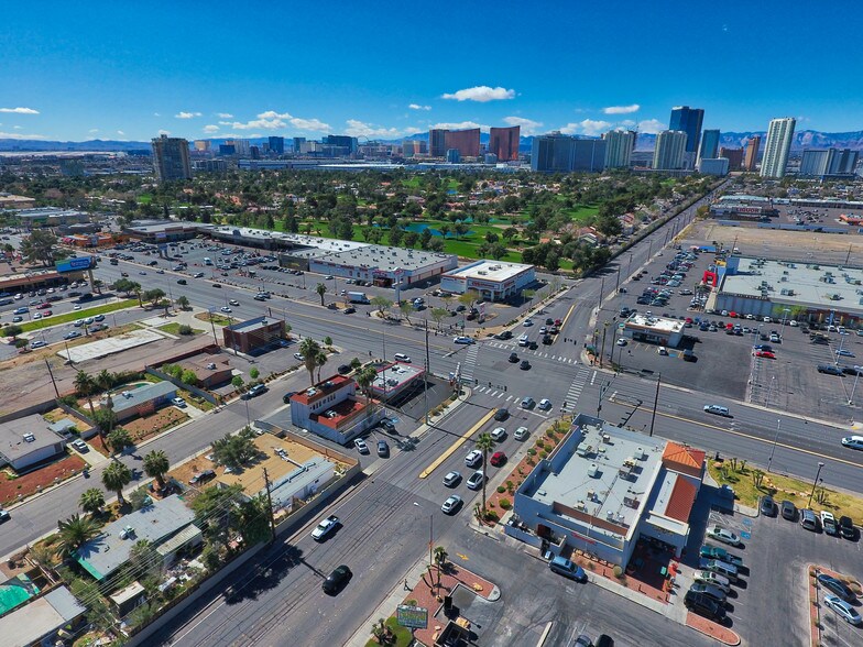 More Photos Of 2797 S Maryland Pky, Las Vegas General Retail For Lease