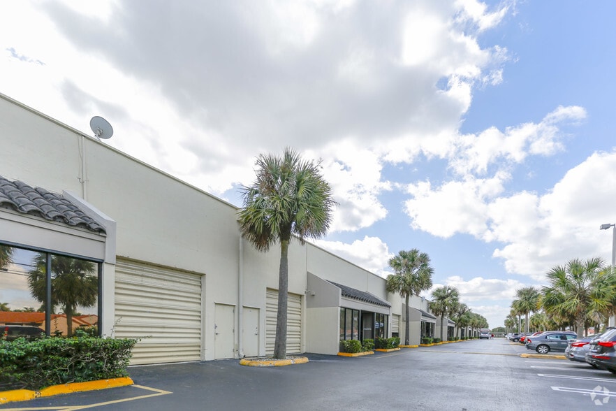 More Photos Of 6187 NW 167th St, Miami Lakes Office For Sale