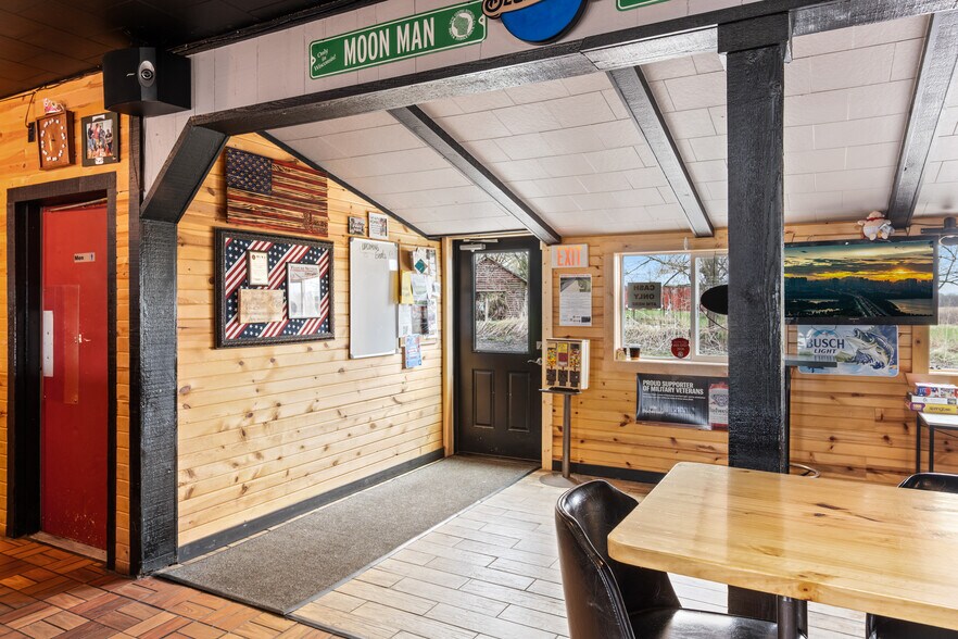 More Photos Of W12010 Rose Eld Rd, Ripon Restaurant For Sale