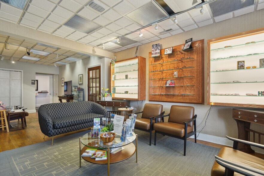 More Photos Of 393 Millburn Ave, Millburn Office Residential For Lease