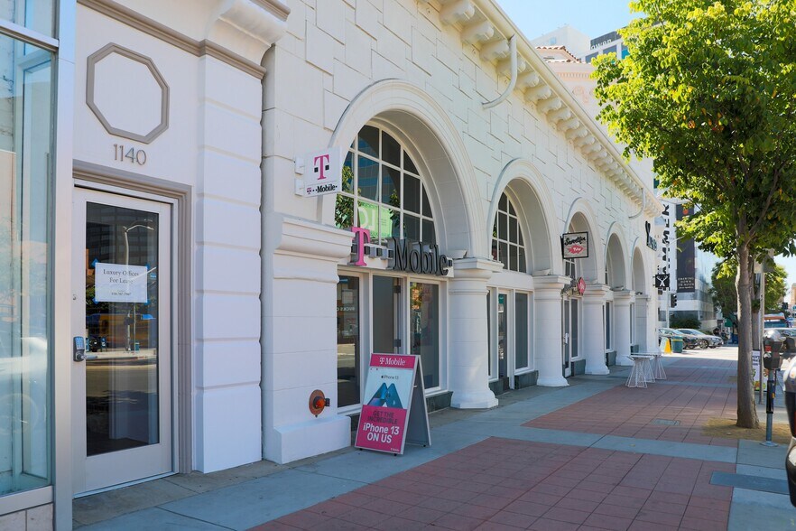More Photos Of 1138-1140 Westwood Blvd, Los Angeles Storefront Retail Office For Lease