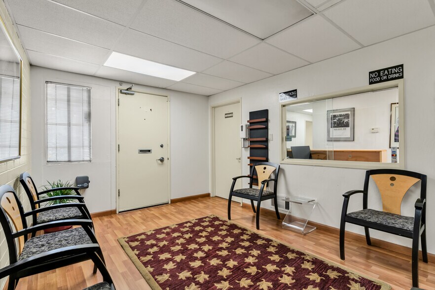 More Photos Of 7930 MacArthur Blvd, Oakland Medical For Sale